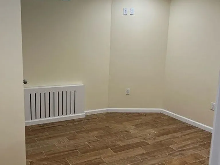 247 Willow St — Photo 12