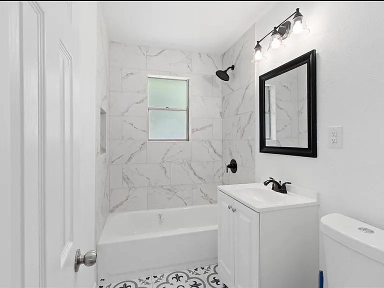 8410 Elrod St — Photo 10