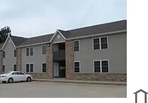 1120 Edgar Dr — Photo 2