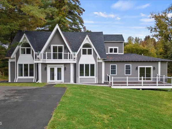 36 Cole Lane, Troy, NY 12180