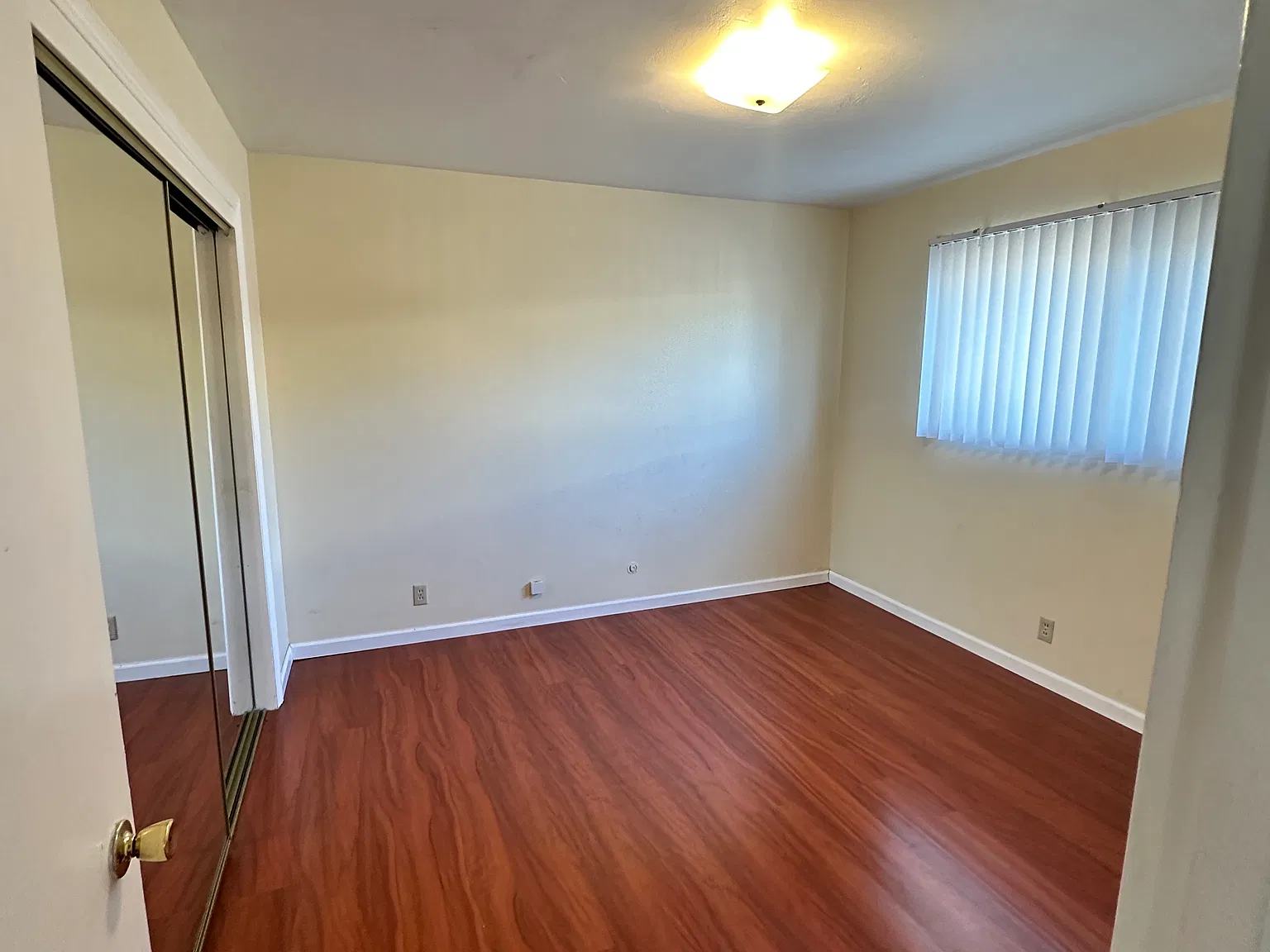 2 bed, 780 sqft, $2,550 — Photo 2