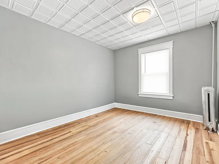 69 Division St #1RST FLOOR — Photo 8