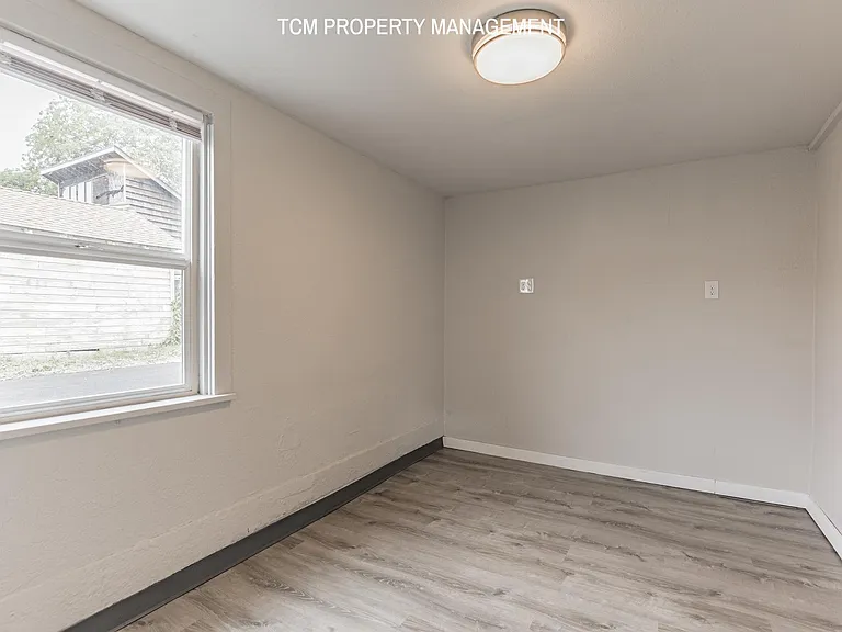 2524 Chestnut St #5 — Photo 14
