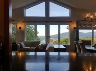 482-484 Forest Park Dr, Ketchikan, AK 99901