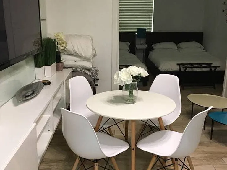 Ocean Dr — Photo 28