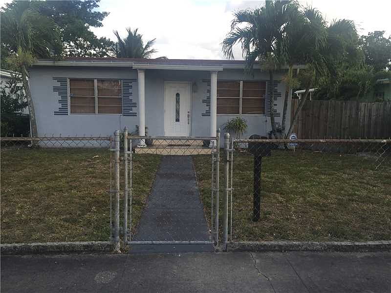 1st image of 610 W 36th St