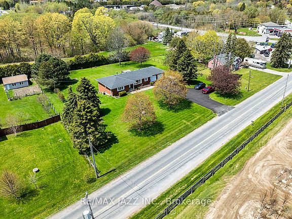 2nd image of 4838 Old Scugog Rd