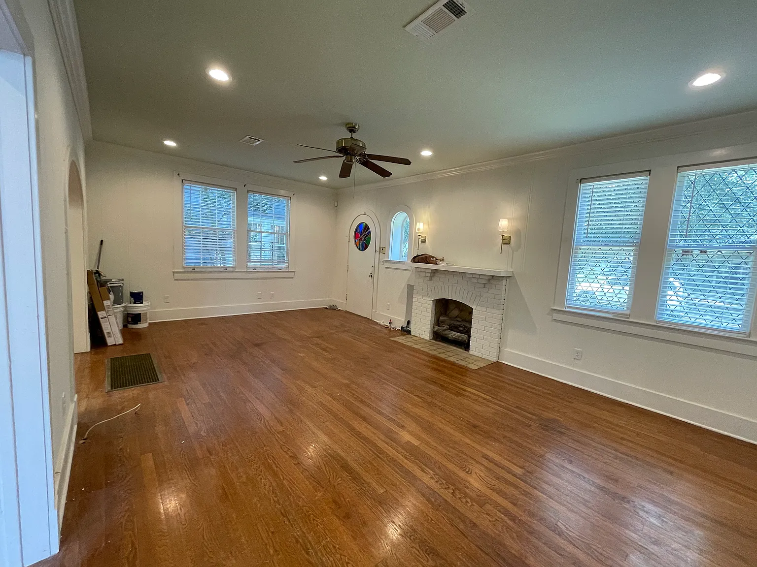 2 bed, 1800 sqft, $2,250 — Photo 4