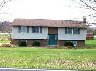 11657 Geib Ave NE, Hartville, OH 44632
