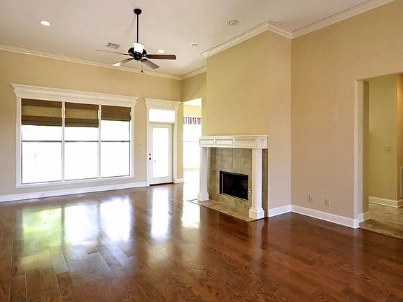4th image of 10517 Keysburg Ct