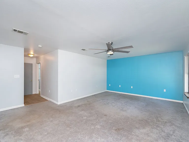83 Edgewood Dr — Photo 19