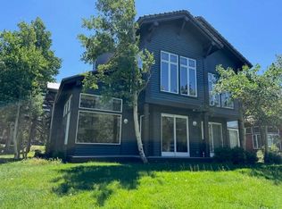 710 Fairway Cir APT 710, Mammoth Lakes, CA 93546