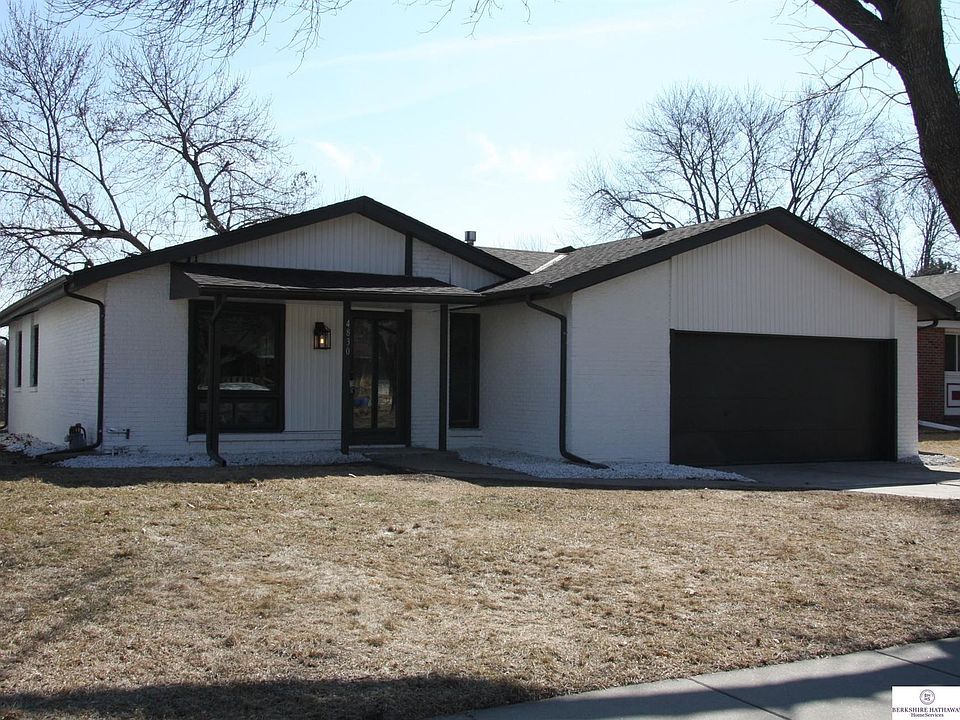 1st image of 4830 Canterbury Ln