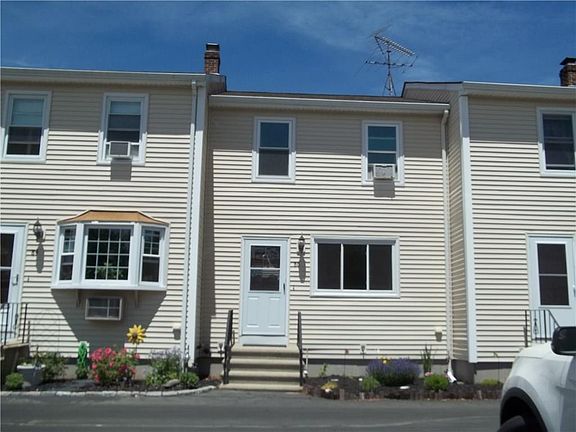2nd image of 86 East Ave