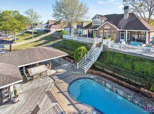 12222 River Highlands Dr, Saint Amant, LA 70774