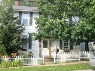 300 W Loyalhanna St, Ligonier, PA 15658
