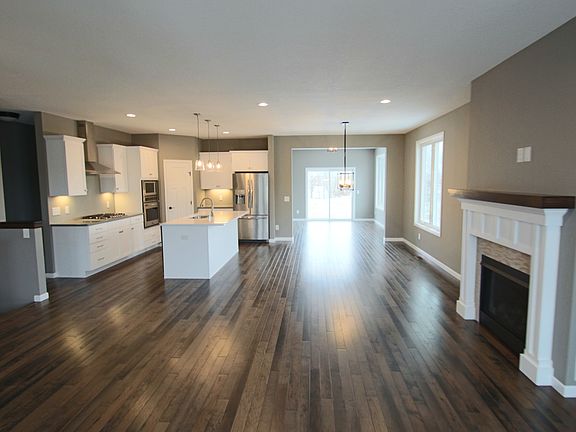 Living 2 some options shown