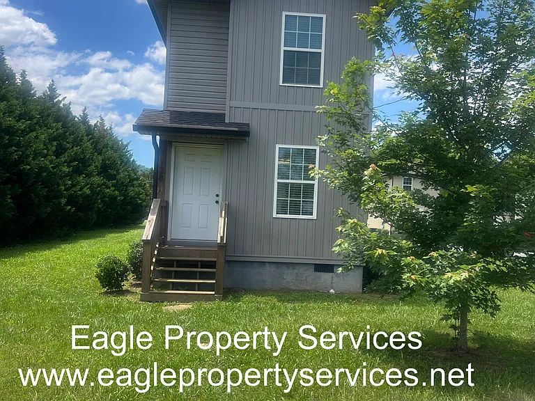 128 Harris St — Photo 1