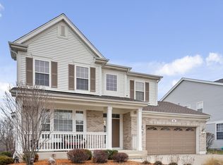 803 Clover Ridge Ln, Itasca, IL 60143