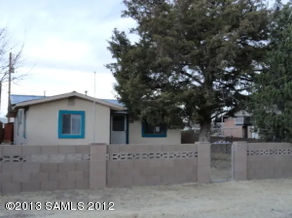 403 E Navajo St, Huachuca City, AZ 85616