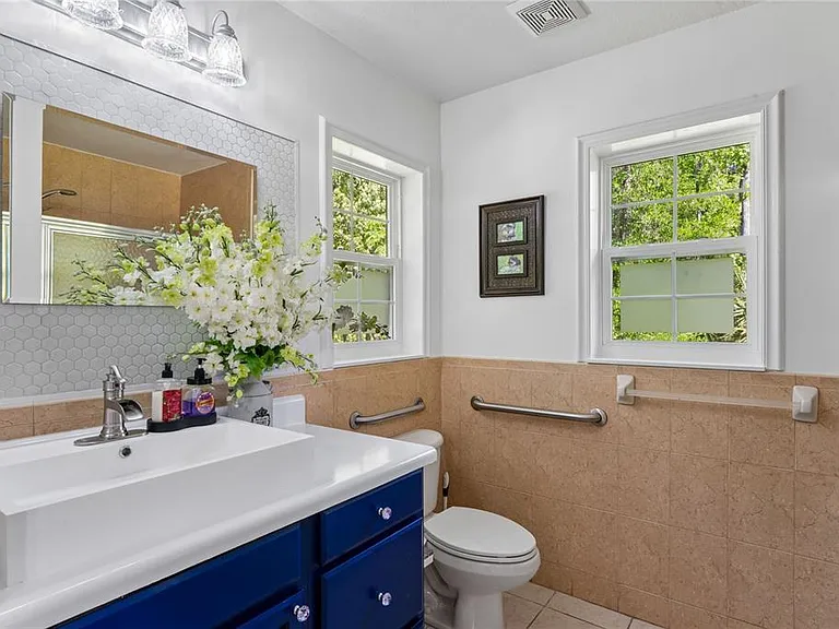 20424 Marguerite Rd — Photo 29