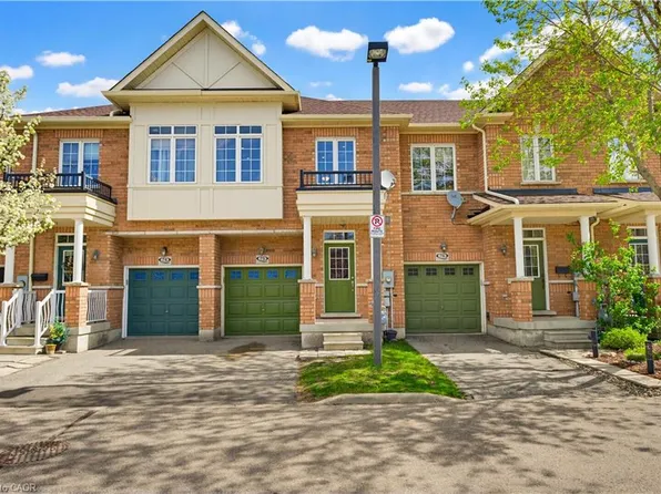 110 Highland Rd E #75, Kitchener, ON N2M 3S1