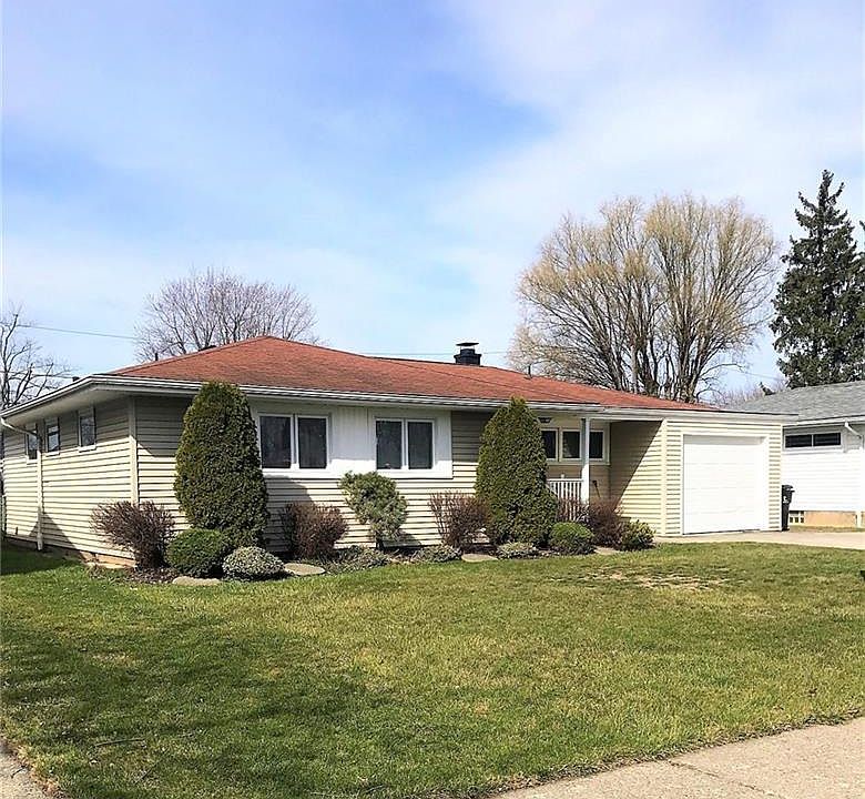 1st image of 310 Pryor Ave
