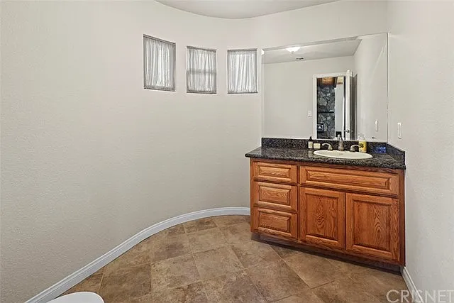 34716 Violan St — Photo 25