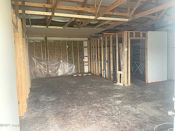 3rd image of 1505 W McCullough Ave