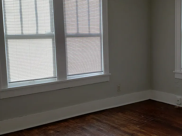 Bedroom #1