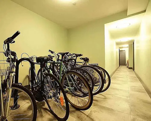 Rented by Tapiro Realty | media 2