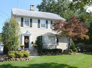 315 Fairfield Ave, Ridgewood, NJ 07450