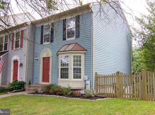 498 Lakes Ct, Westminster, MD 21158