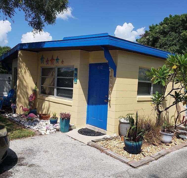 1st image of 432 Jefferson Ave