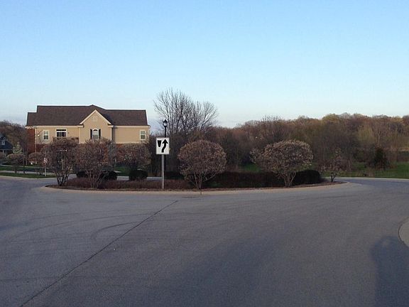4th image of 2545 W Colonial Woods Dr #1325