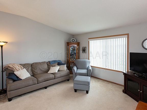 4th image of 3114 32nd St S