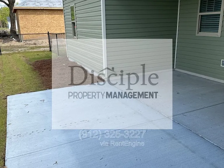 15 Ennis Rd — Photo 48