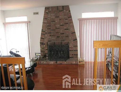 2 bed, 2.5 bath, $2,900 — Photo 4