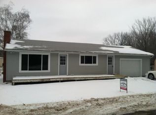 156 W Ferney St, Clarksville, MI 48815