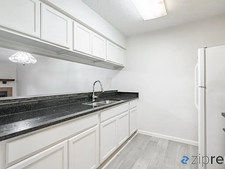 7809 Richard Frank Way #2 — Photo 8