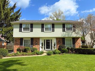 669 Mohegan St, Birmingham, MI 48009