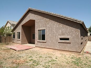 3rd image of 1539 E Chaparral Pl
