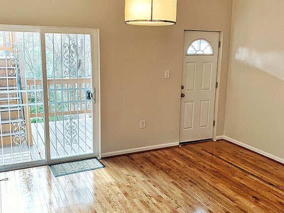 Full Living Room