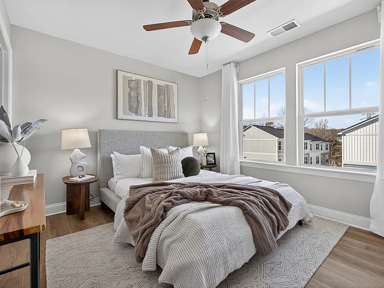 Bellhaven Townhomes — Photo 22