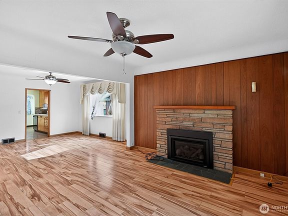 4th image of 2004 30th Avenue S