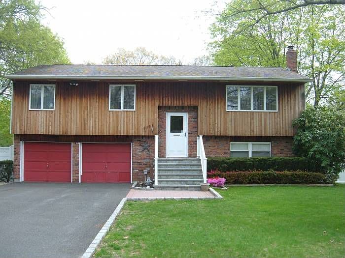 2523 Locust Ave, Ronkonkoma, NY 11779 Zillow