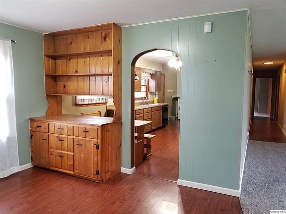 4th image of 531 E Main St