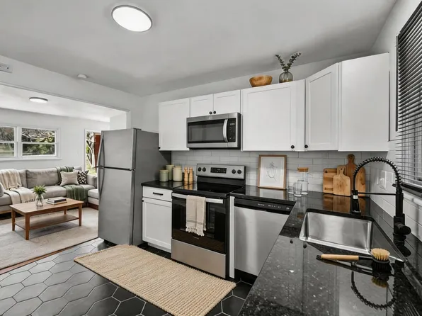 Brand new Avera apartments!, 3761 Avera Ave, Winston Salem, NC 27106