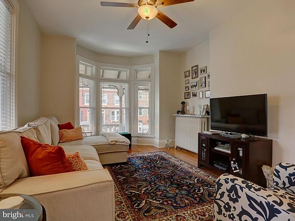 3rd image of 413 N Charlotte St