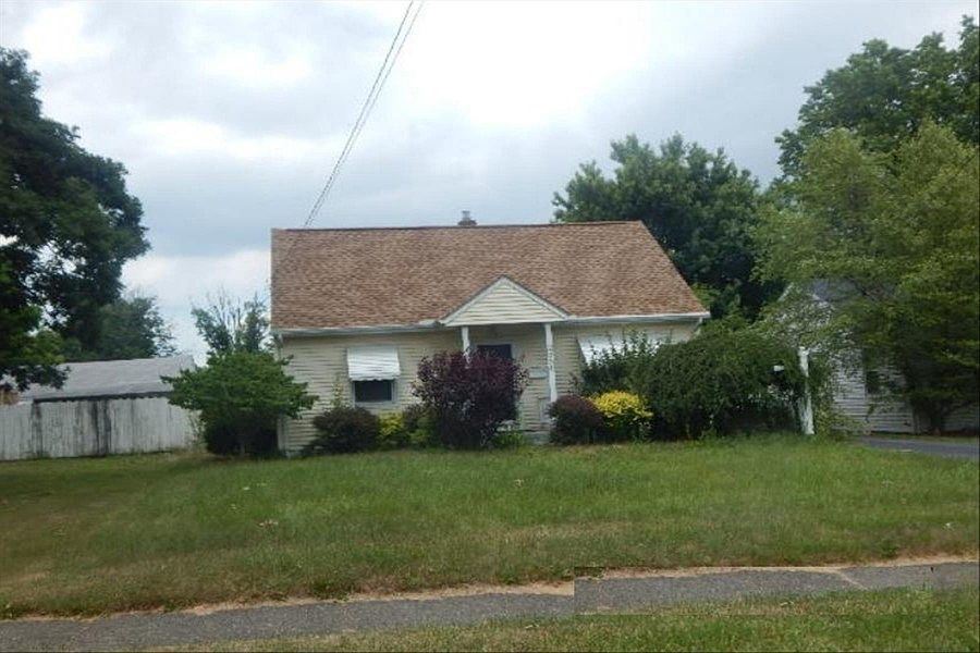 1st image of 2654 Scheetz Ave